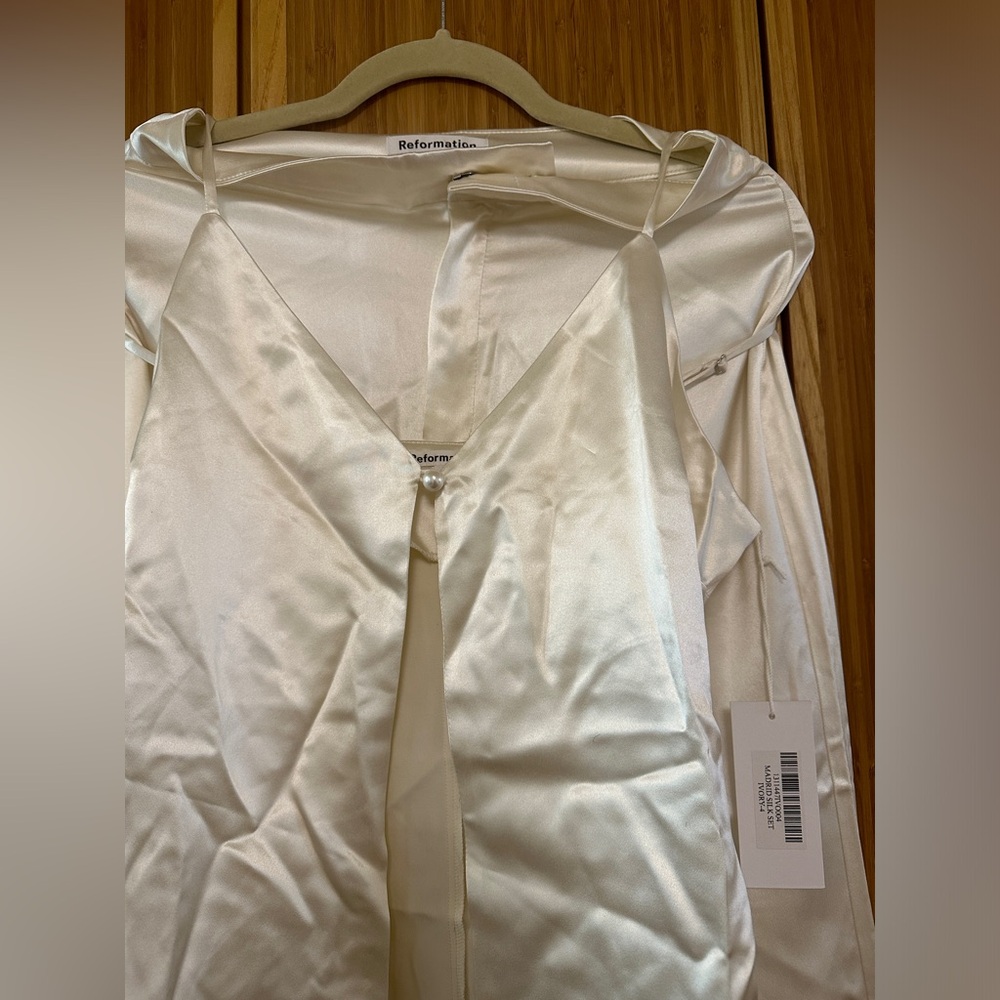 Reformation Satin Cream Wide-Leg Jumpsuit Romper Set - Picture 5 of 7